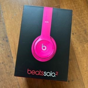 Beats Solo 2 Wired Headphones - Glossy Pink